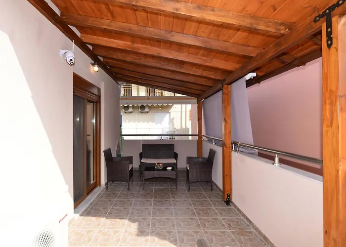 Twin's House